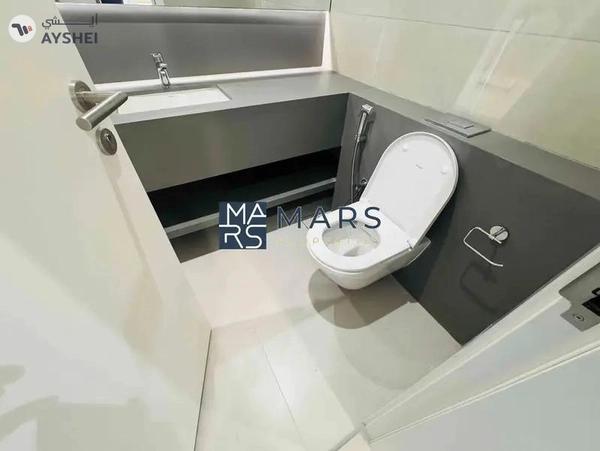 Brand new 4 bedroom corner unit with majlis in Robinia for rent just 195k