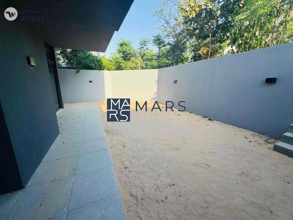 Brand new 4 bedroom corner unit with majlis in Robinia for rent just 195k-1-landscape