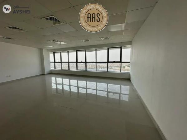 Luxurious Office For Rent With All Facilities