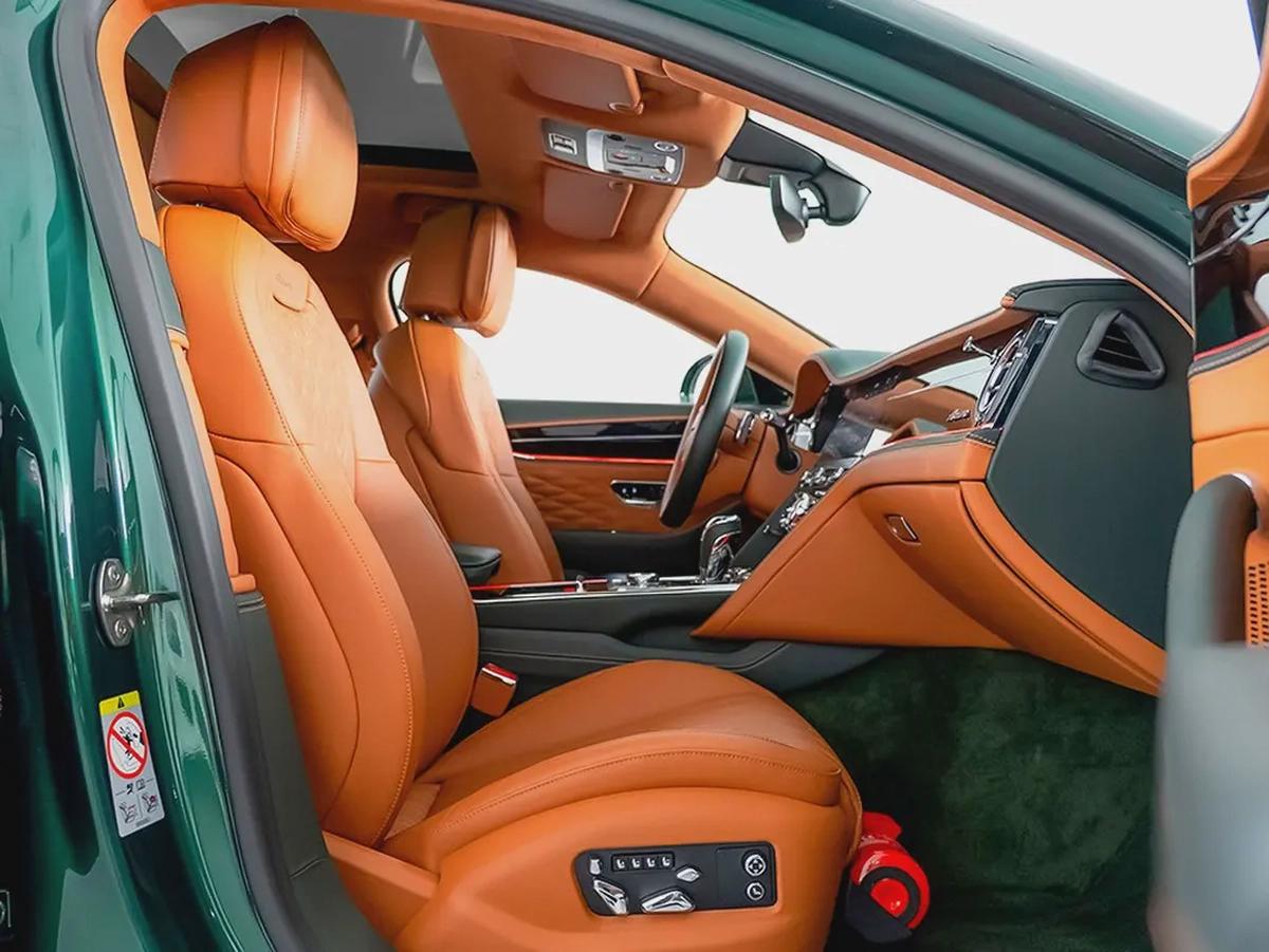 14,200 AED / 60 months | 20% DP | 2023 Bentley Flying Spur V8 / Bentley Warranty and Service Contrac-7-7
