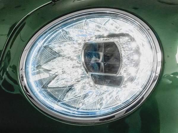 14,200 AED / 60 months | 20% DP | 2023 Bentley Flying Spur V8 / Bentley Warranty and Service Contrac