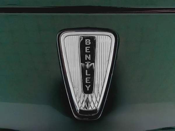 14,200 AED / 60 months | 20% DP | 2023 Bentley Flying Spur V8 / Bentley Warranty and Service Contrac