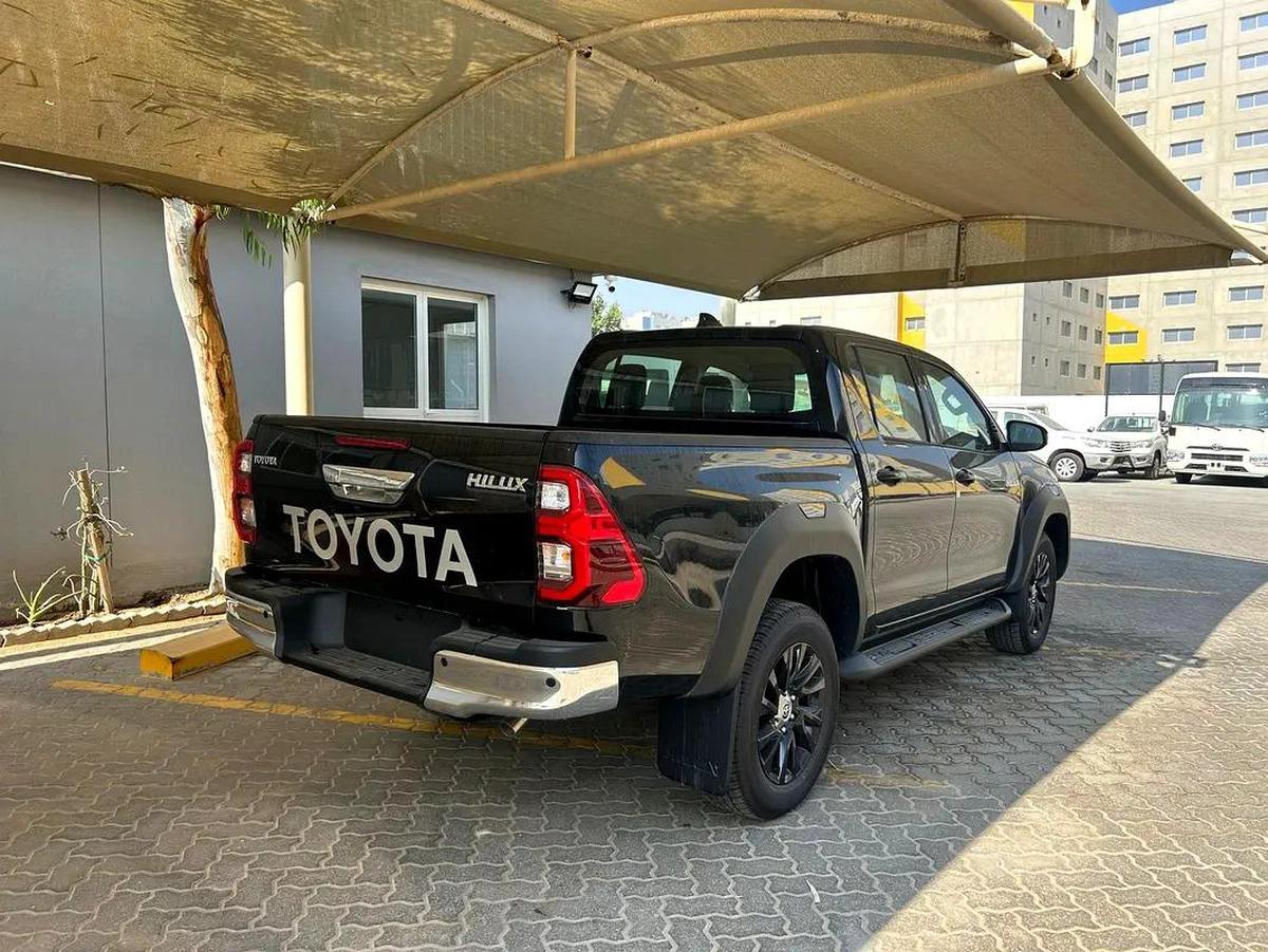 2025 TOYOTA RIGHT HAND DRIVE HILUX TOP-LINE D/CAB 2.8L DIESEL BRAND NEW 0KM-6-6