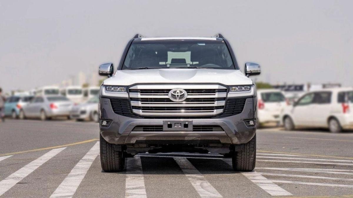 Toyota Land Cruiser LC300 VX 4.0P AT MY2025 – GREY-1-1