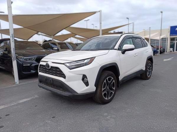 Toyota RAV4 2.5L (4WD) LE