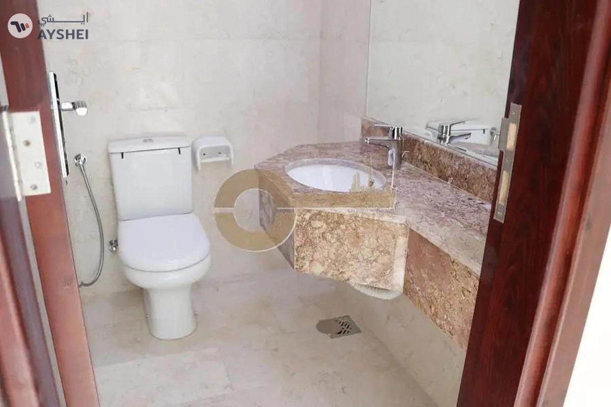 Modern Finish | Luxury Living in Safeer Tower 2-7-7