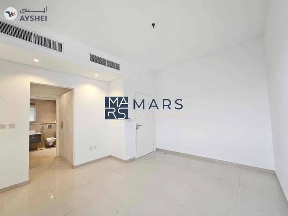 The Cozy & Lavish 3 BR Villa for Rent in Nasma Residence-13-13