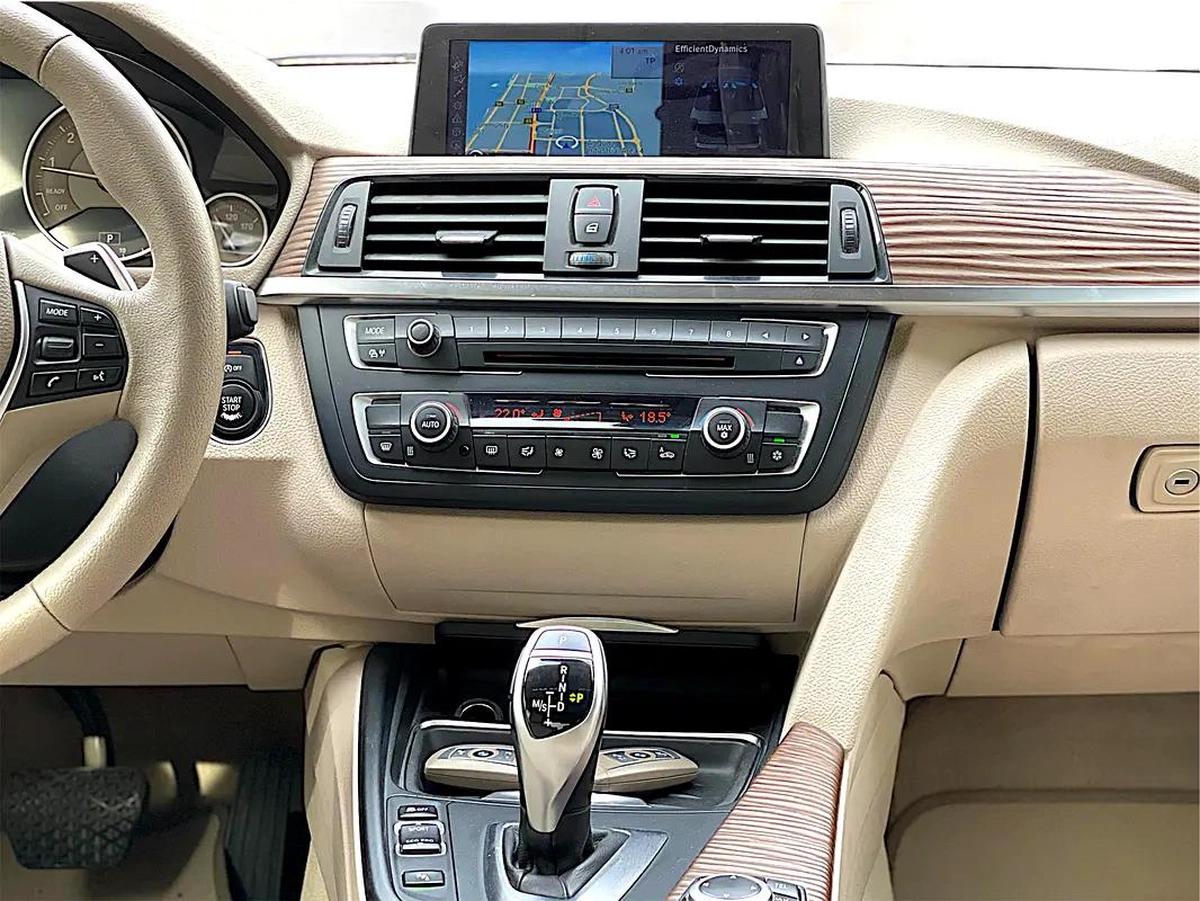 BMW | 3 SERIES | 328i Modern | ORIGINAL PAINT | FREE ACCIDENT | LOW MILEAGE-1-1