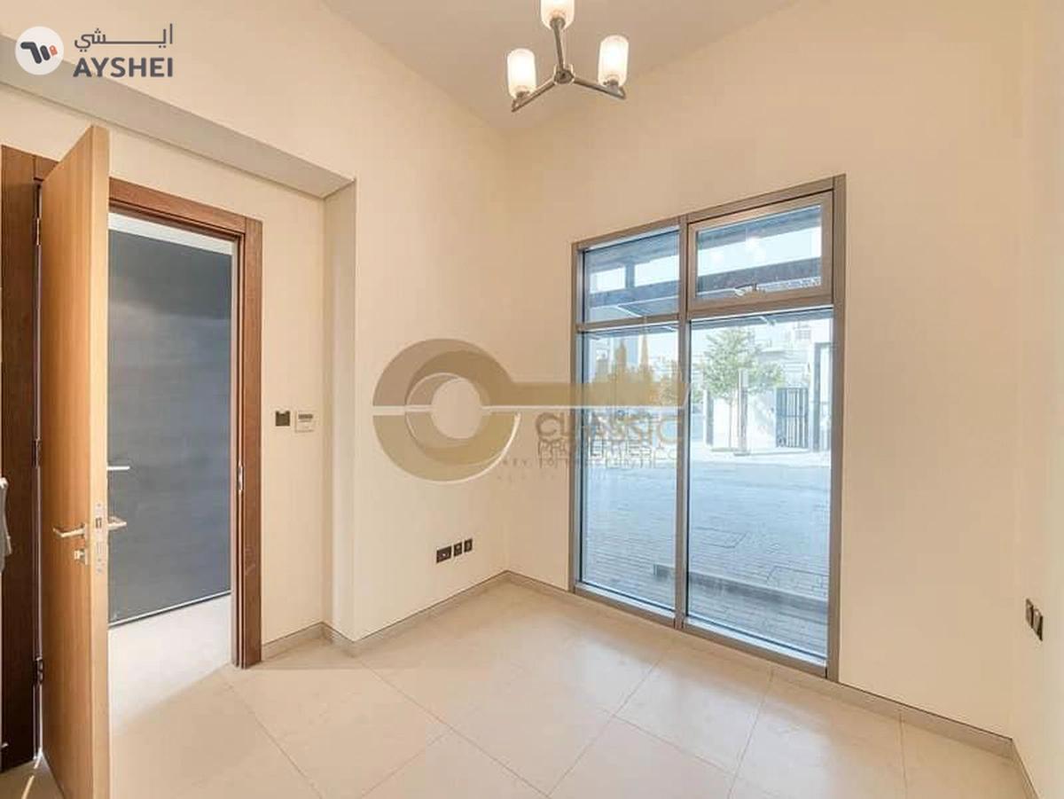 Brand New Villa | 5BR +Maids | Balcony View-17-17