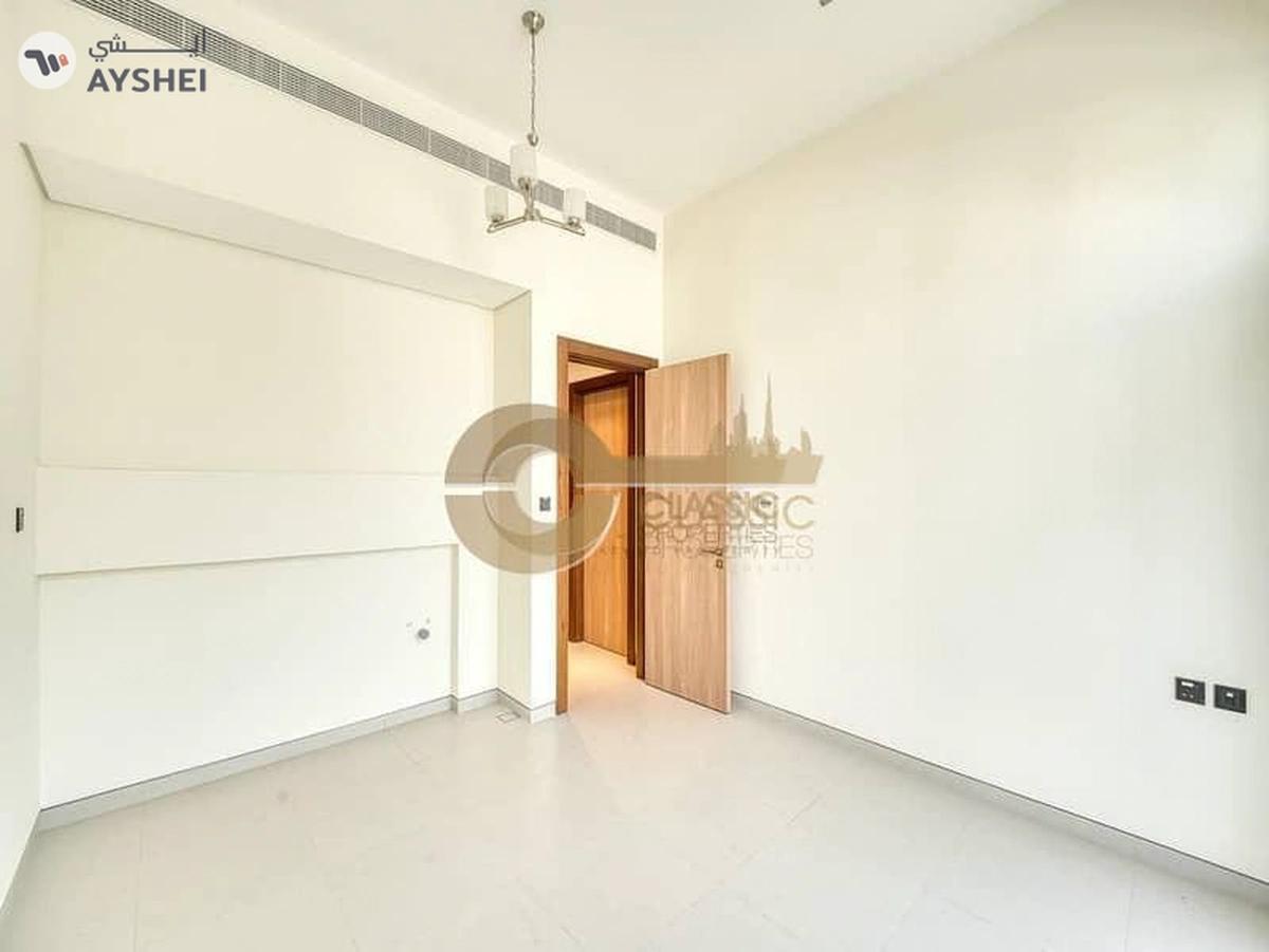 Brand New Villa | 5BR +Maids | Balcony View-7-7