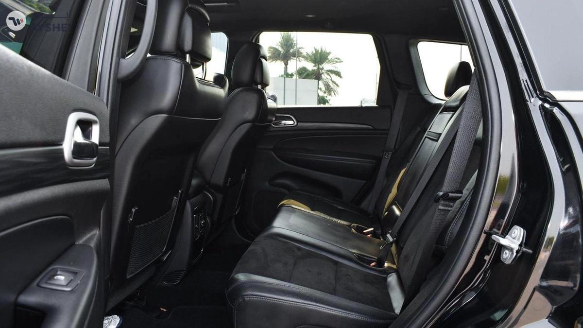 Jeep Grand Cherokee 3.6L V6 With SRT Badge-6-6