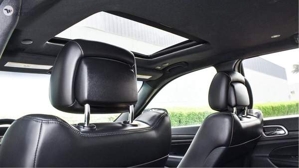 Jeep Grand Cherokee 3.6L V6 With SRT Badge