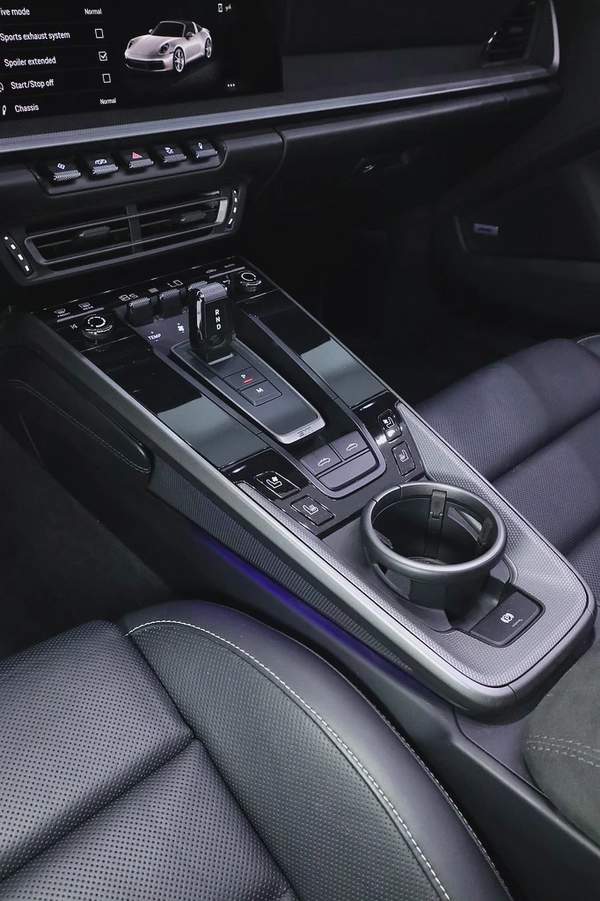 PORSCHE 911 TARGA 4s + WARRANTY TILL JAN 2027 + MAJOR SERVICE RECENTLY DONE WITH PORSCHE