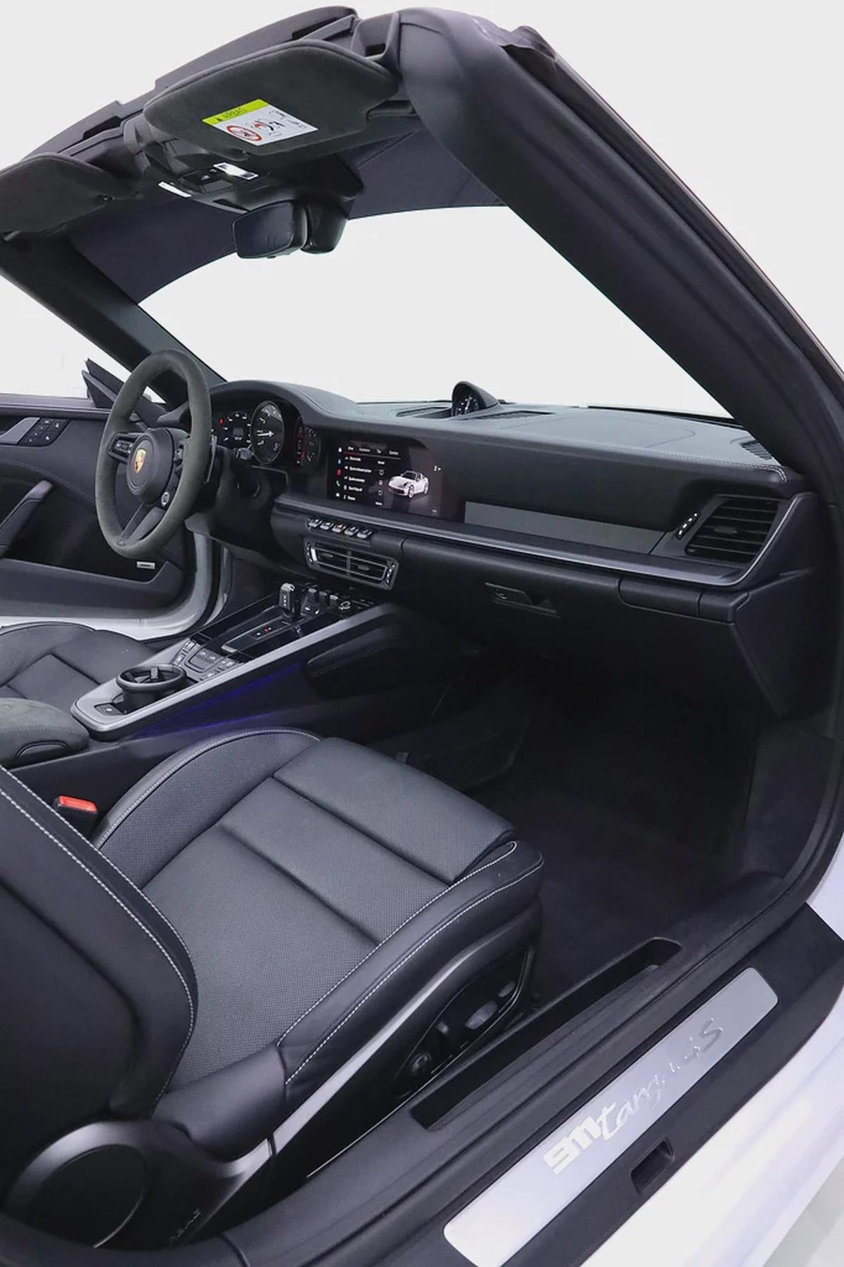PORSCHE 911 TARGA 4s + WARRANTY TILL JAN 2027 + MAJOR SERVICE RECENTLY DONE WITH PORSCHE-7-7