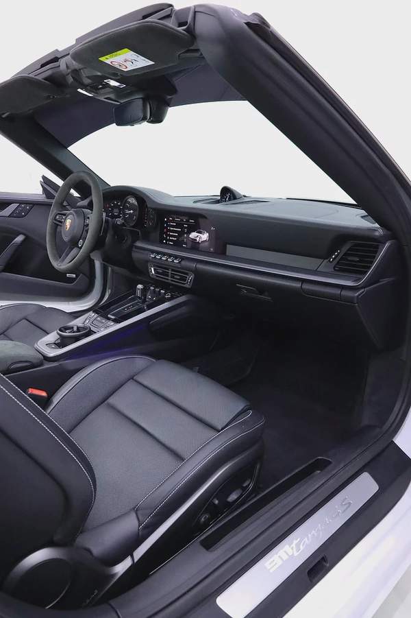 PORSCHE 911 TARGA 4s + WARRANTY TILL JAN 2027 + MAJOR SERVICE RECENTLY DONE WITH PORSCHE