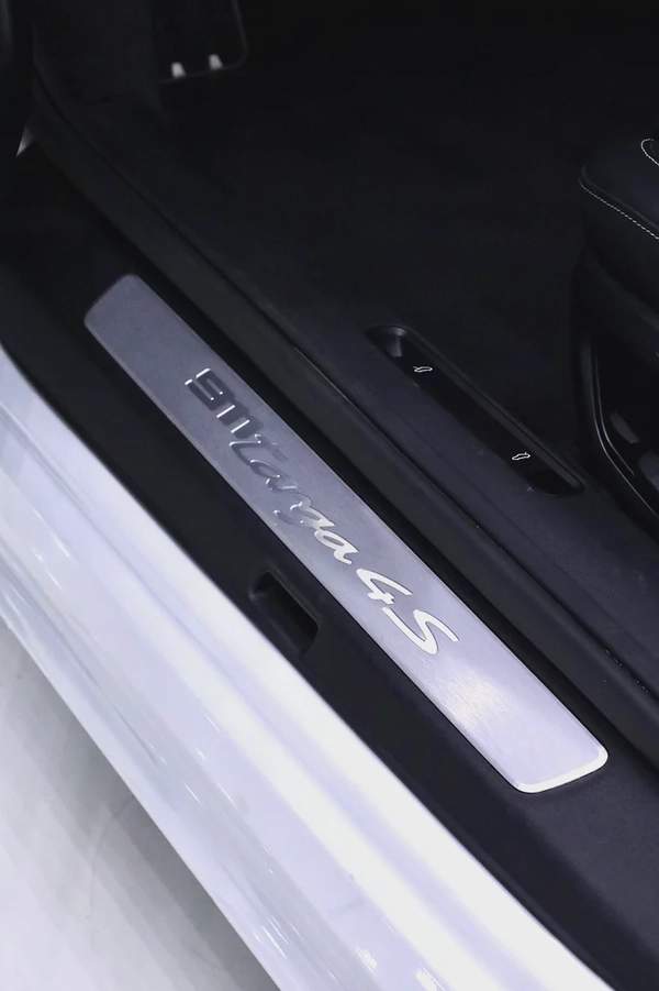 PORSCHE 911 TARGA 4s + WARRANTY TILL JAN 2027 + MAJOR SERVICE RECENTLY DONE WITH PORSCHE