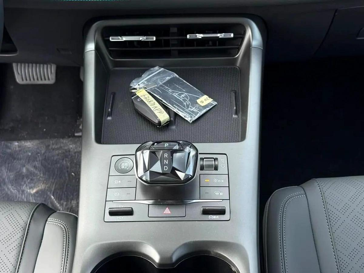 BYD Qin Plus PHEV 2025 - Brand New - Chinese Specs-8-8