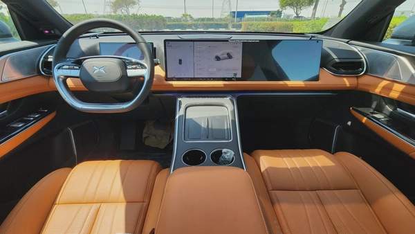 XPENG G9 (Grey Orange)