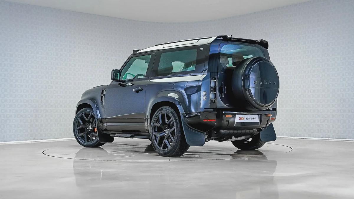 Special Offer | AED 4,704 PM | 22in WX-2, LED Lightbar | Defender 90 P400 S URBAN Widetrack-2-2