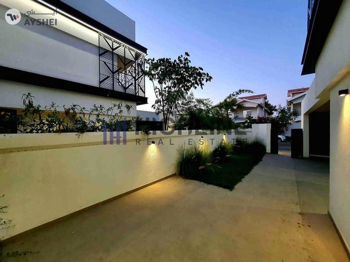 Luxury 4 Bedroom Villa near Kite Beach-23-23