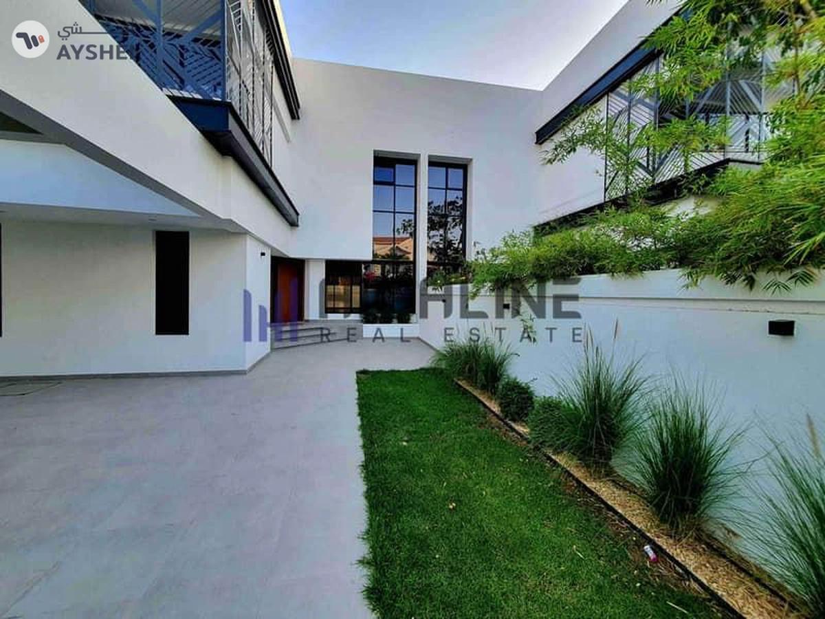 Luxury 4 Bedroom Villa near Kite Beach-1-landscape