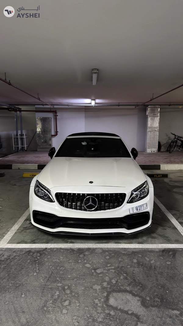 urgent sale MERCEDES BENZ C63 2017