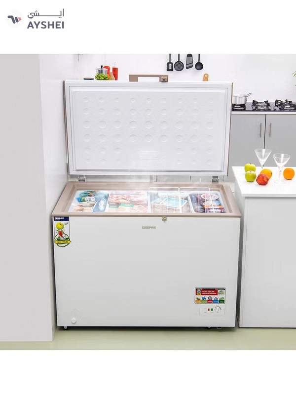 GEEPAS 410L Gross/380L Net Capacity Chest Freezer With Compressor Switch Off Function, LED Light, Lock & Key, High Efficiency Molothic Foaming, 2 Food Basket, Adjustable Thermostat, 100% HCF & FCKW Free 140 L 180 W GCF4106WAH White