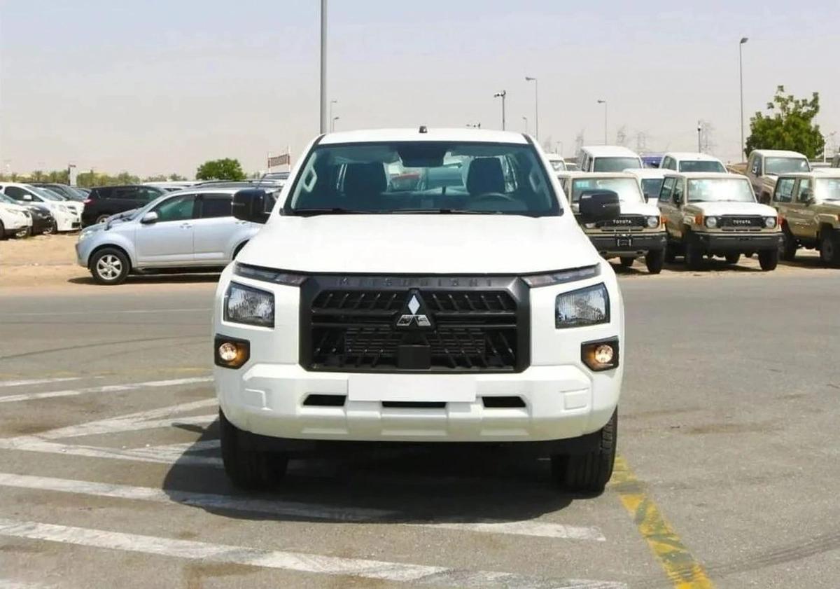 Mitsubishi L200Triton GLX PTR MT MY2025-11-11
