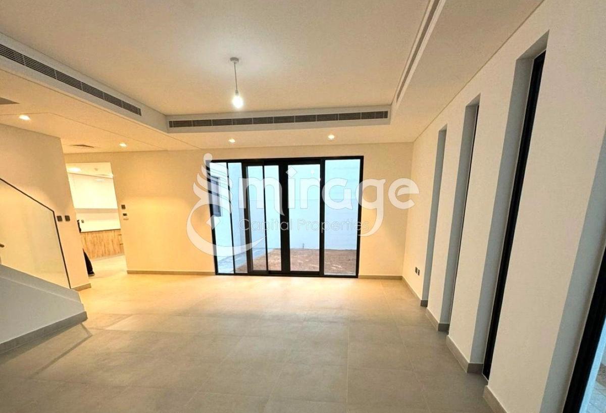 Family Living | Modern 4BR Villa | Prime Location-4-4