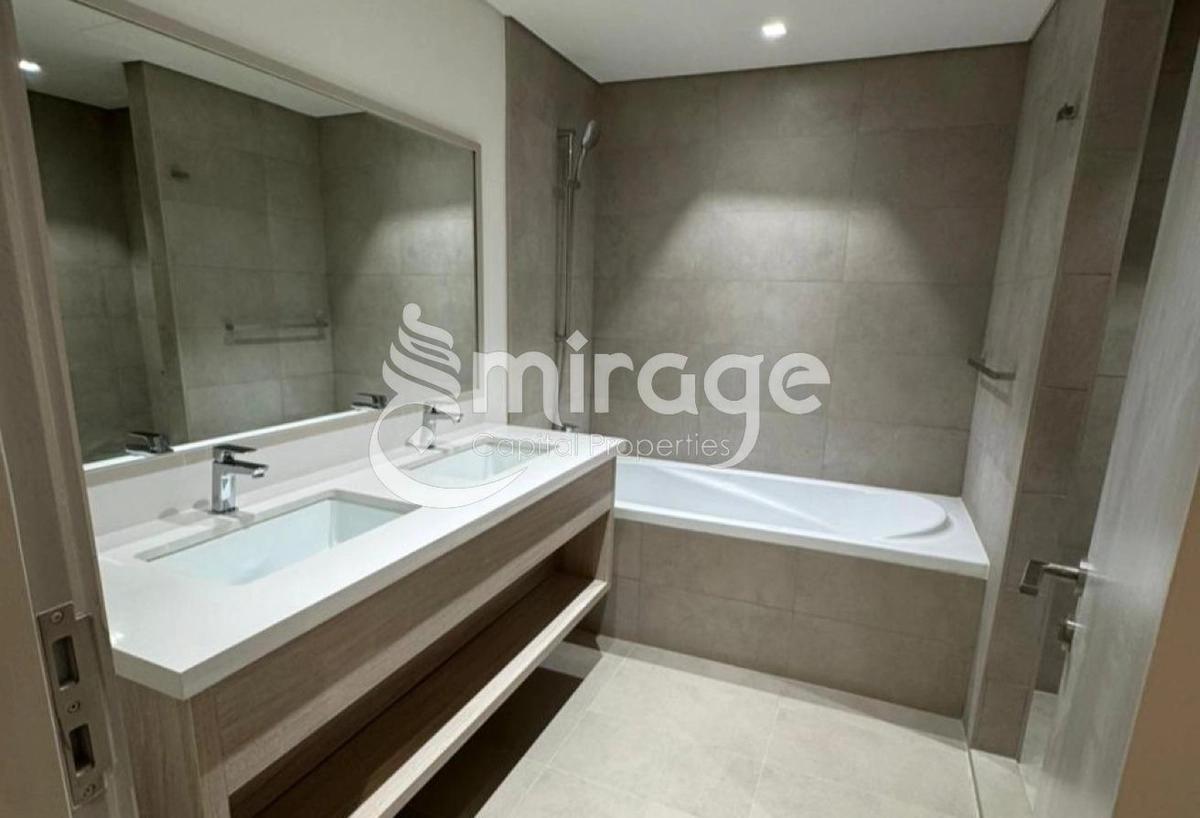 Family Living | Modern 4BR Villa | Prime Location-7-7