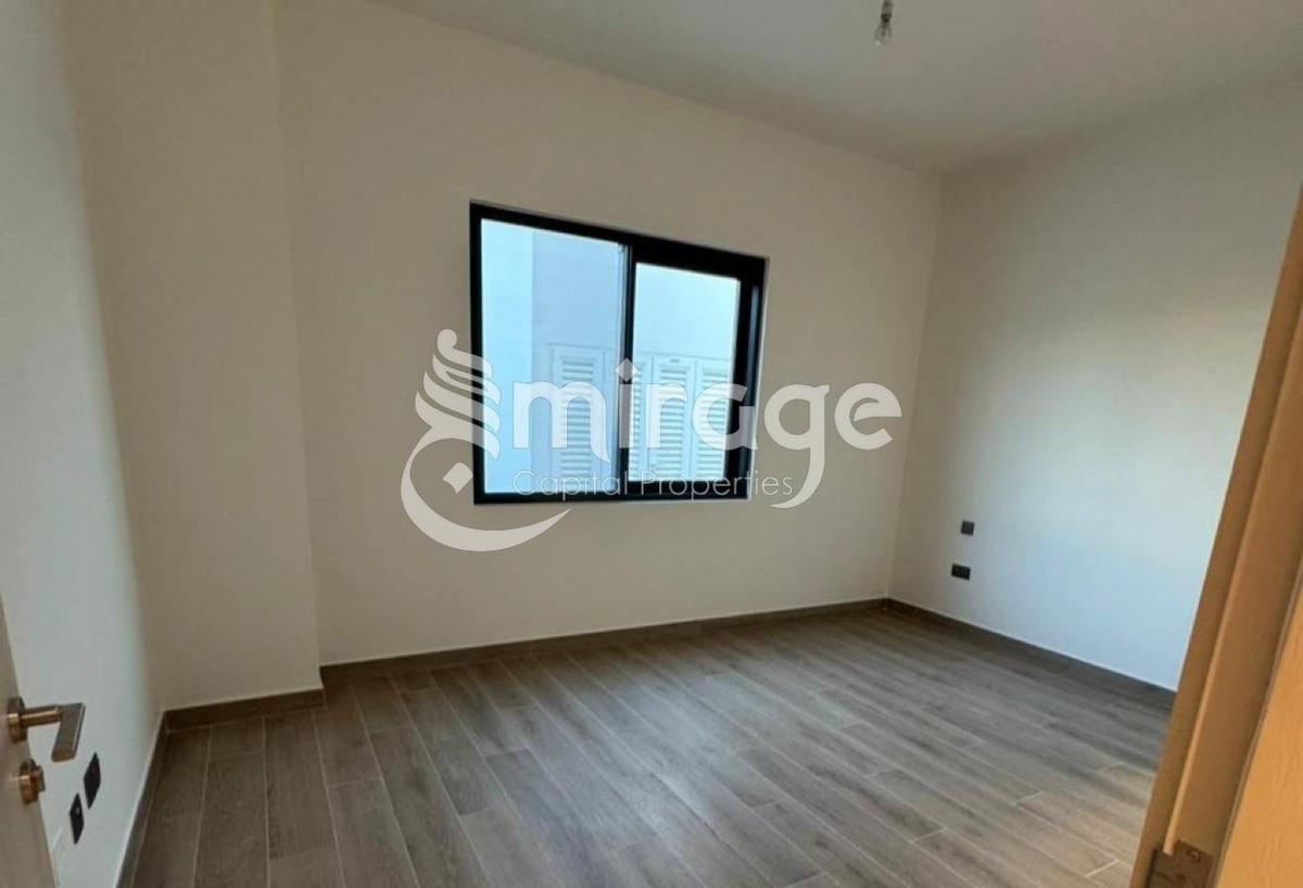 Family Living | Modern 4BR Villa | Prime Location-2-2