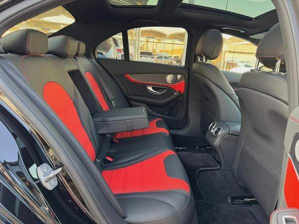 MERCEDES BENZ C63s AMG V8 LOW KILOMETER AUCTION GRADE 4. 5/B