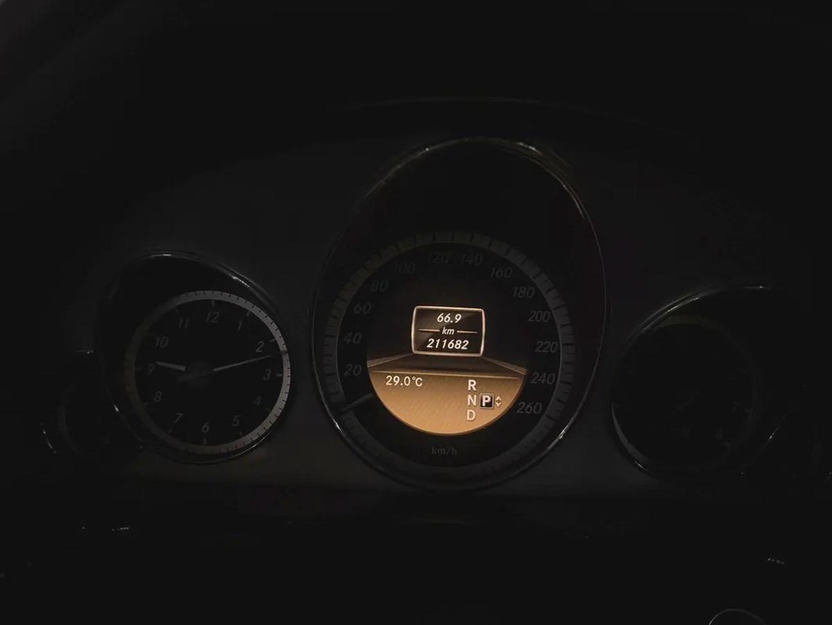 Mercedes-Benz E-Class E 300 - 2012 - GCC Specs - Excellent Condition-13-13