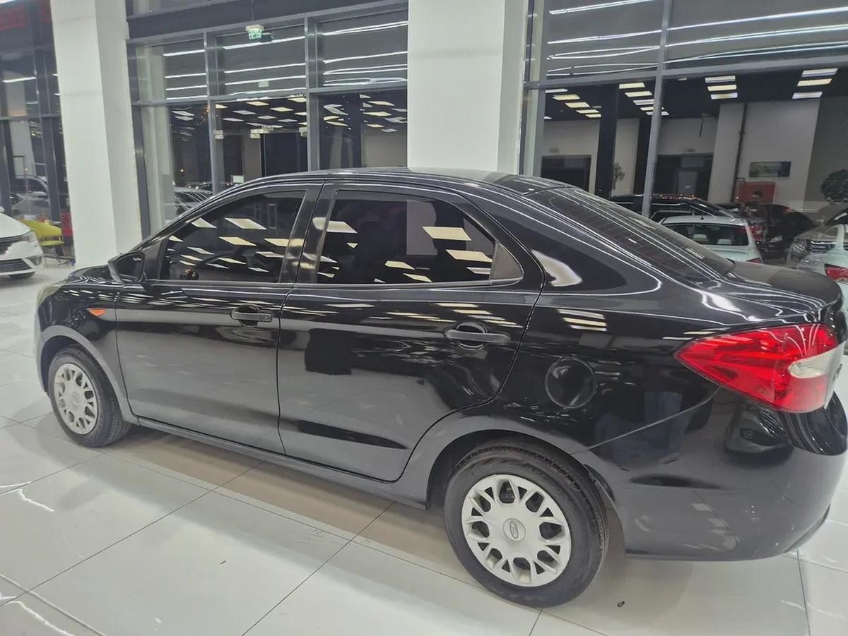 Ford figo Gcc-4-4