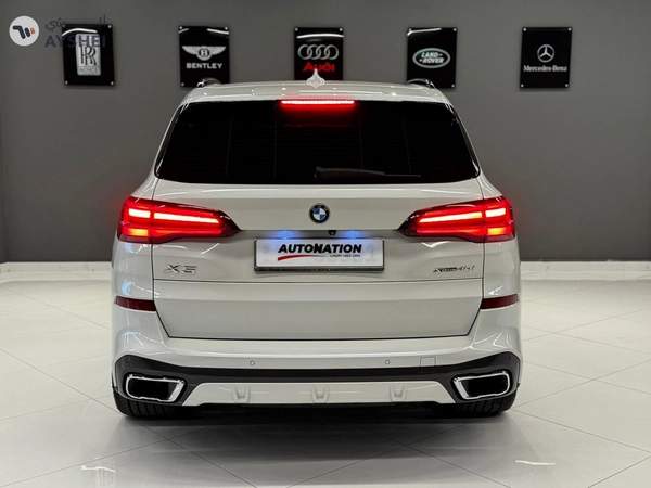 BMW X5 40i 2021
