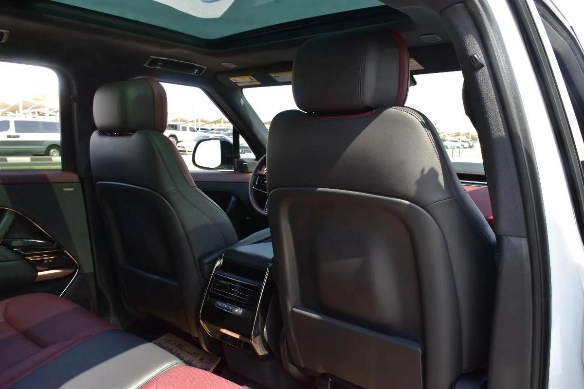 RANGE ROVER SPORTS SE DYNAMIC 2024 | WHITE-3-3