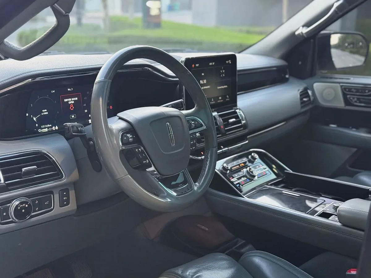 super clean car .. قمه بالنظافه سيرفيسات الطاير-12-12