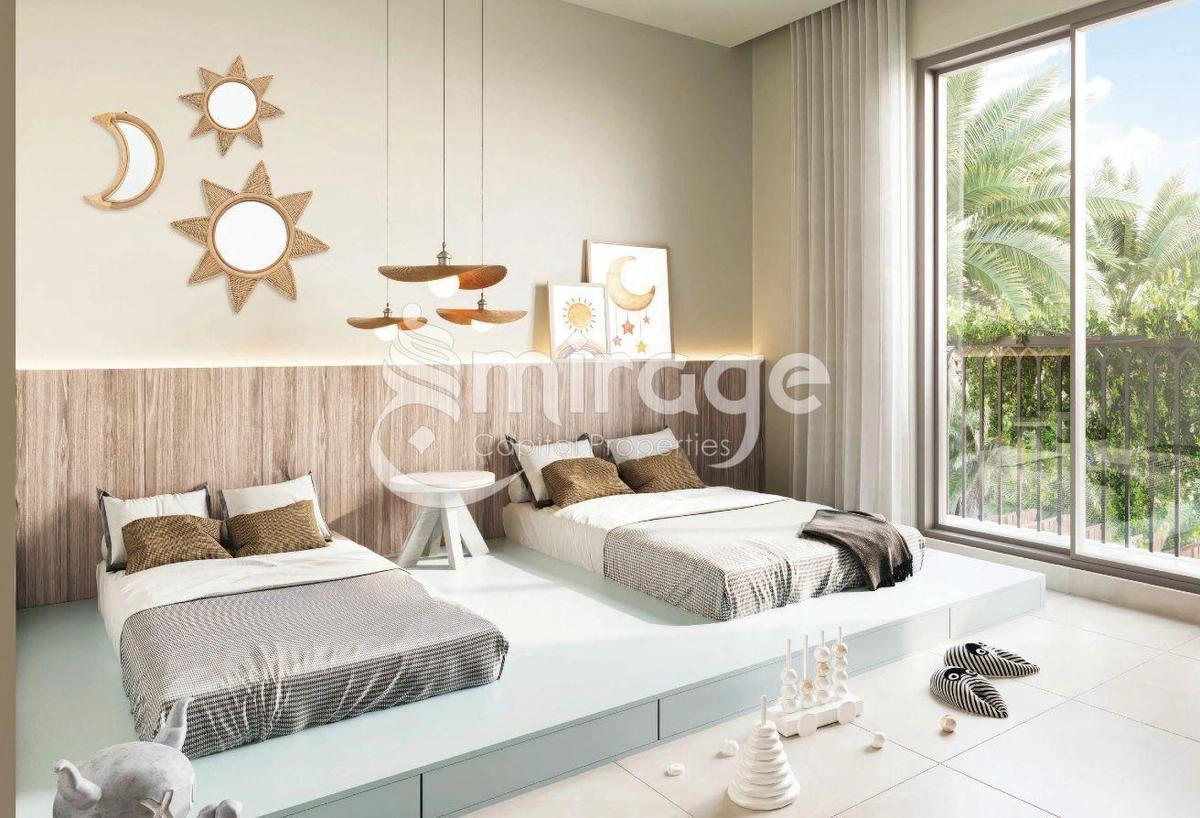 Corner 2BR TH | Double Row | Casares-5-5