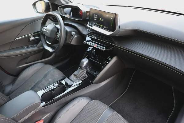 -Peugeot 208-GT-2023-53000km-GCC SPECS-UNDER WARRANTY-EXCELLENT CONDITION