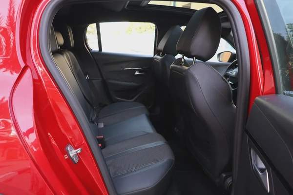 -Peugeot 208-GT-2023-53000km-GCC SPECS-UNDER WARRANTY-EXCELLENT CONDITION