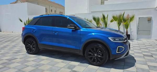 2024-Volkswagen T-Roc Style-Excellent Condition- Single Owner-Under warranty and Service Contract