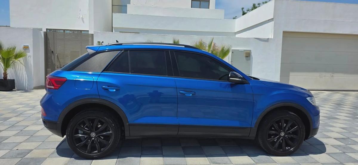 2024-Volkswagen T-Roc Style-Excellent Condition- Single Owner-Under warranty and Service Contract-2-2