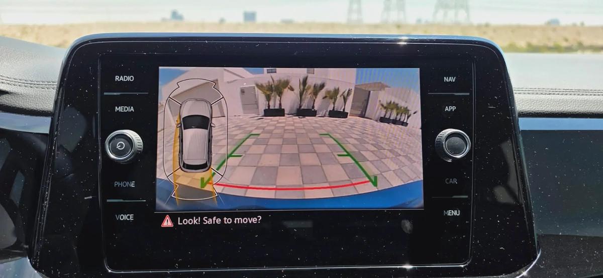 2024-Volkswagen T-Roc Style-Excellent Condition- Single Owner-Under warranty and Service Contract-12-12