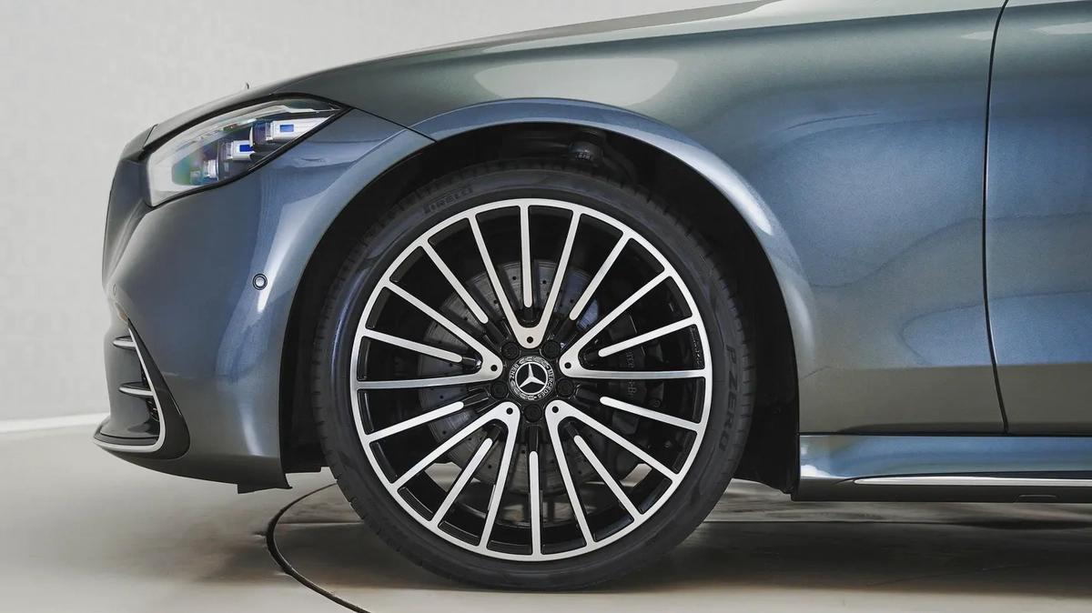 Special Offer | AED 5,250 PM | Warranty Service Pack 2027, Super Low KM | S 500 AMG Line-11-11