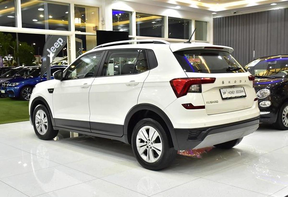 Skoda Kushaq ( 2023 Model ) in White Color GCC Specs-2-2