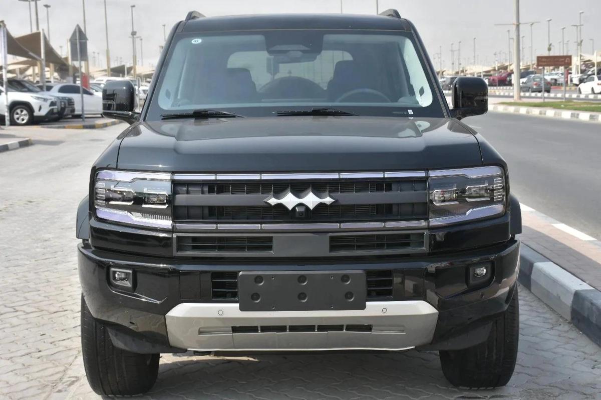LEOPARD 5 NAVIGATOR 2025 | BLACK-6-6