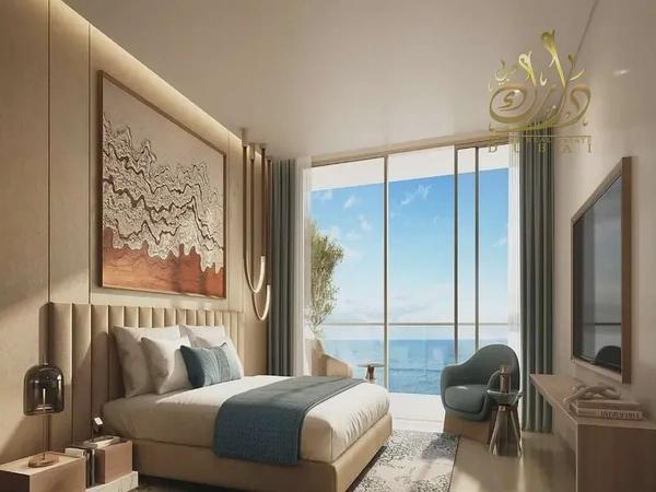 PANORAMIC SEA & WYNN RESORTS VIEW BEACH ACCESS PRESTIGIOUS LIVING