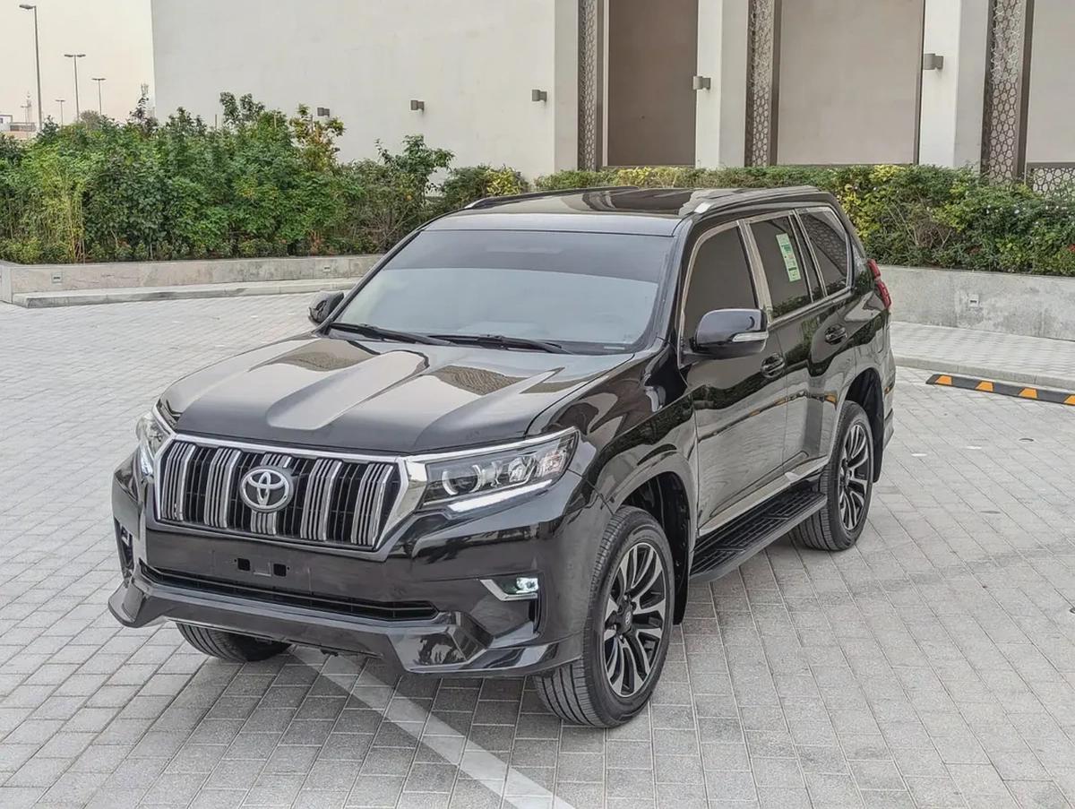 TOYOTA PRADO 2018 GCC V6 4.0L IN EXCELLENT CONDITION-1-1
