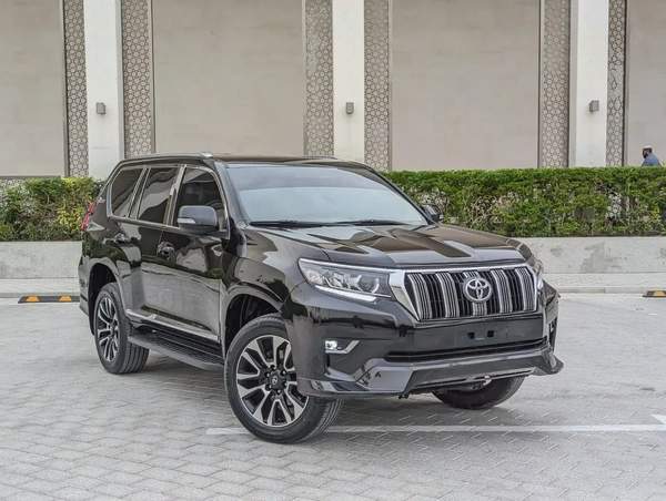 TOYOTA PRADO 2018 GCC V6 4.0L IN EXCELLENT CONDITION