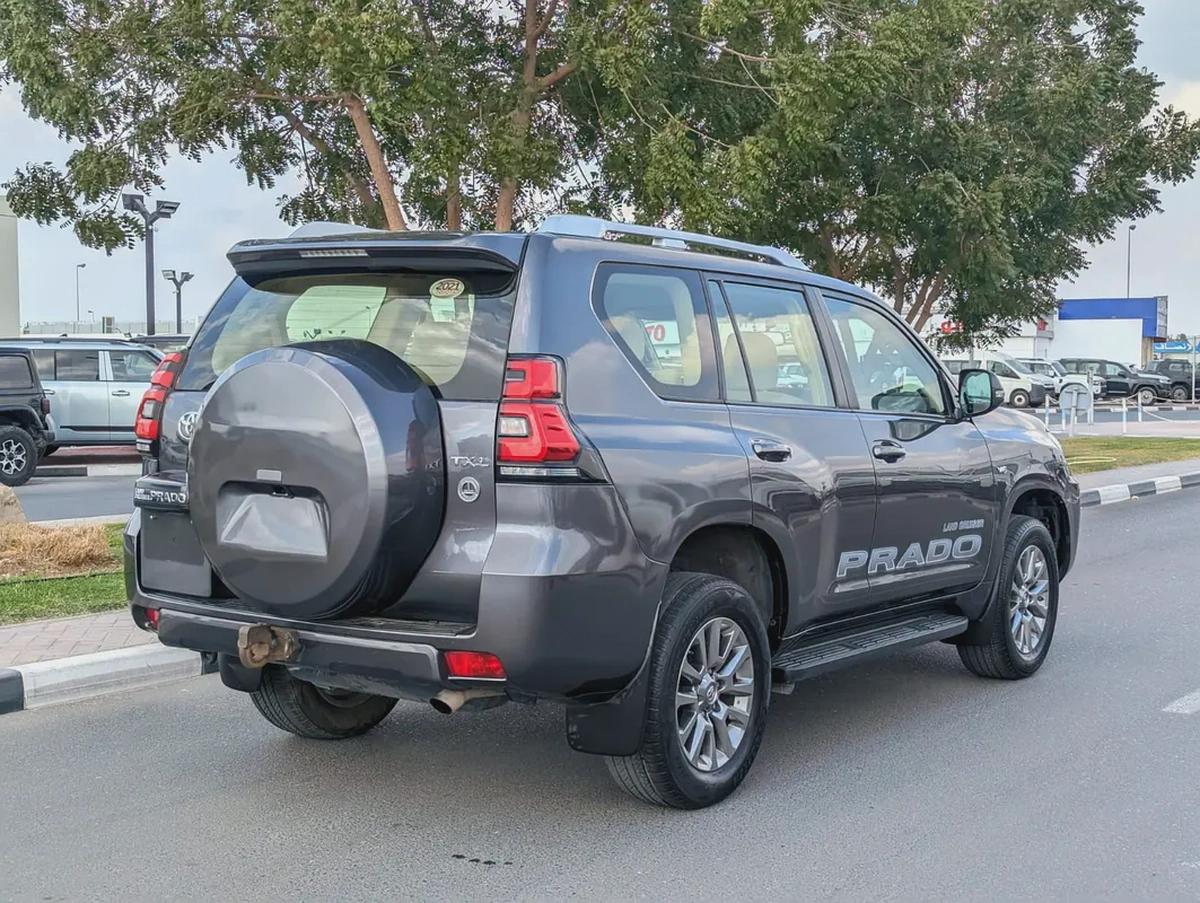 TOYOTA PRADO 2021 TXL GCC V6 4.0L IN EXCELLENT CONDITION-12-12